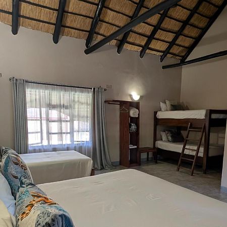 Mopani Lodge Victoria Falls Room photo