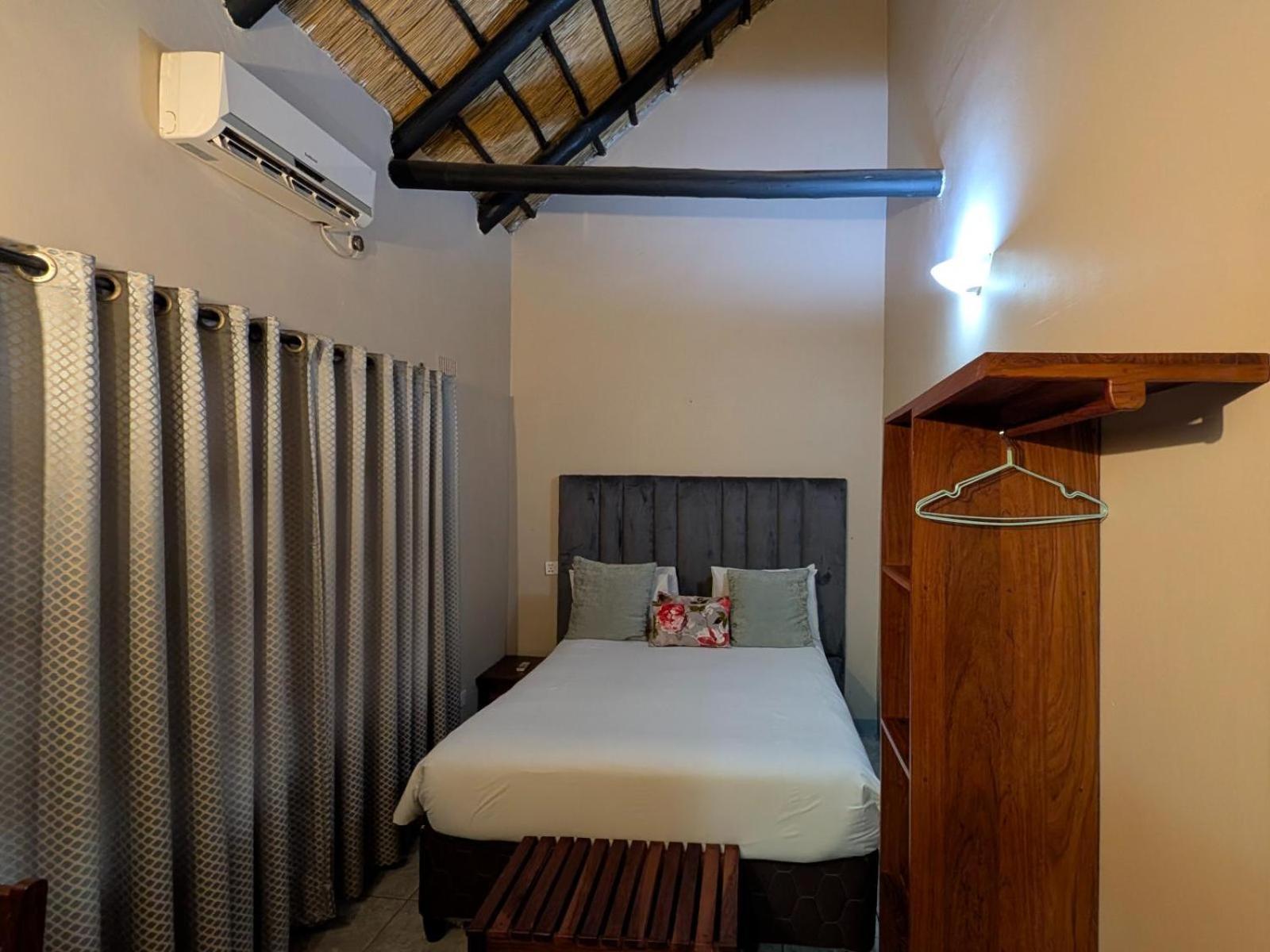 Mopani Lodge Victoria Falls Room photo